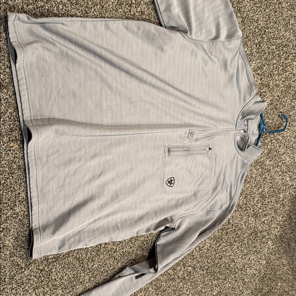 Ariat Gray Zip Up Sweater with Ribbed Cuffs